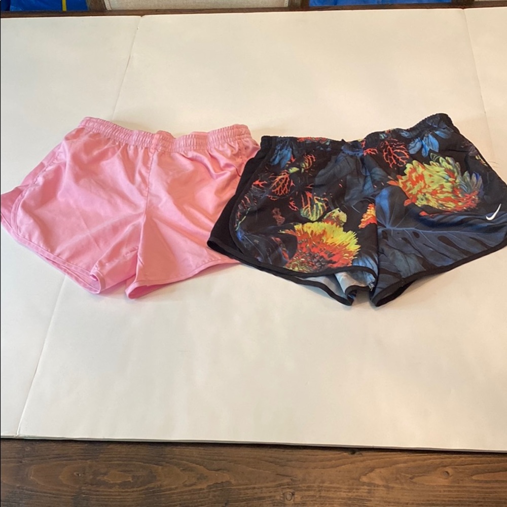 Nike Girls size L shorts